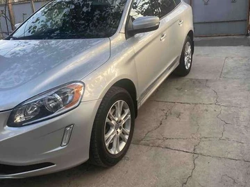 Авто Volvo Xc60 2014 № 8200456