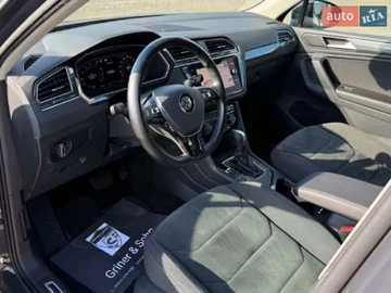 Авто Volkswagen Tiguan 2019 № 8200462
