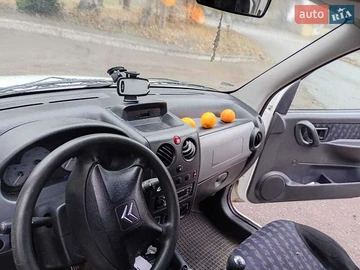 Авто Citroen Berlingo 2005 № 8200522