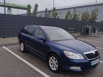 Авто Skoda Octavia 2009 № 8200536