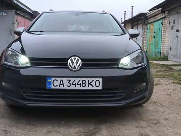 Авто Volkswagen Golf 2013 № 8200598