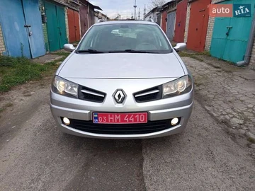 Авто Renault Megane 2009 № 8200654