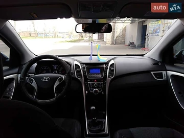 Авто Hyundai I30 2013 № 8200673