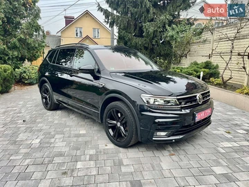 Авто Volkswagen Tiguan Allspace 2020 № 8200871