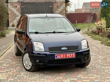 Авто Ford Fusion 2005 № 8200917