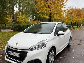 Авто Peugeot 208 2019 № 8200926