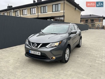 Авто Nissan Rogue Sport 2017 № 8201048