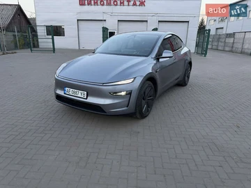 Авто Tesla Model Y 2025 № 8201163