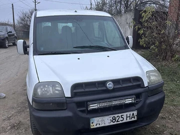 Авто Fiat Doblo 2004 № 8201170