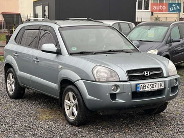 Авто Hyundai Tucson 2006 № 8201322