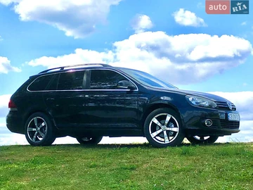 Авто Volkswagen Golf 2011 № 8201332
