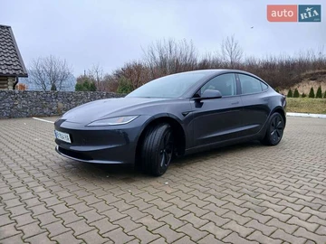Авто Tesla Model 3 2024 № 8201486