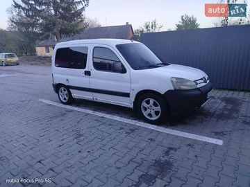 Авто Peugeot Partner 2004 № 8201596