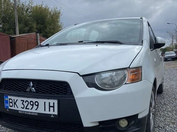 Авто Mitsubishi Colt 2009 № 8201607