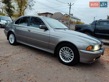 Авто BMW 5 Series 2001 № 8201738