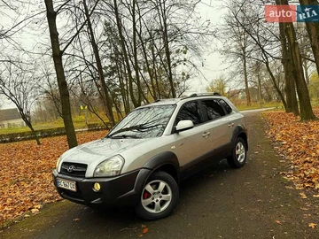 Авто Hyundai Tucson 2005 № 8201751