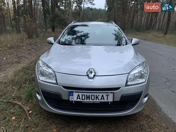 Авто Renault Megane 2011 № 8201772
