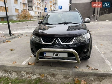 Авто Mitsubishi Outlander 2005 № 8201781