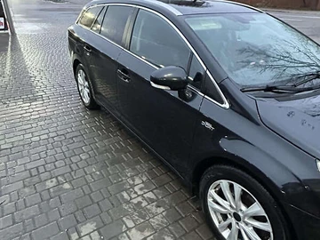 Авто Toyota Avensis 2010 № 8201783