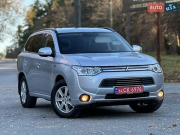 Авто Mitsubishi Outlander 2015 № 8201840