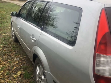 Авто Ford Mondeo 2001 № 8201877