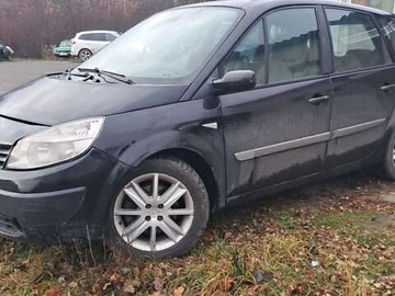 Авто Renault Scenic 2003 № 8201983