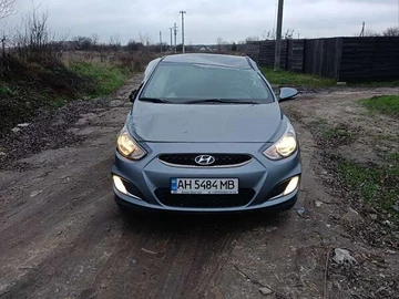 Авто Hyundai Accent 2019 № 8202010