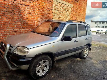 Авто Chevrolet Niva 2005 № 8202048