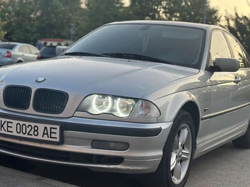 Авто BMW 3 Series 2000 № 8202065