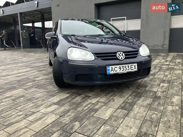 Авто Volkswagen Golf 2004 № 8202070