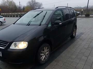 Авто Volkswagen Touran 2005 № 8202071
