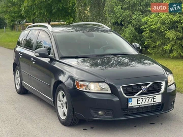 Авто Volvo V50 2009 № 8202079