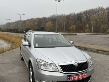 Авто Skoda Octavia 2010 № 8202463
