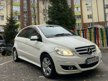 Авто Mercedes B-Class 2010 № 8202476