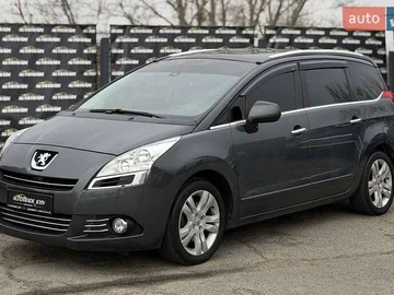 Авто Peugeot 5008 2010 № 8202479