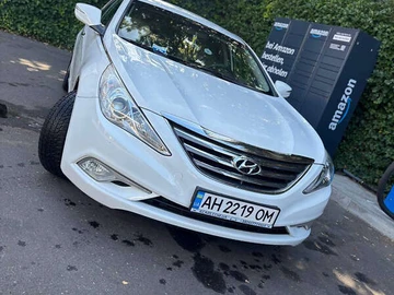 Авто Hyundai Sonata 2013 № 8202486