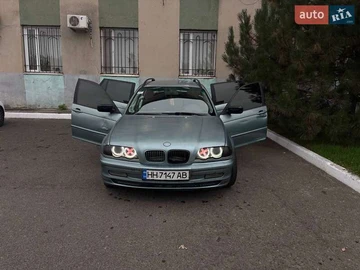 Авто BMW 3 Series 2001 № 8202599