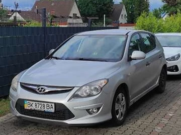 Авто Hyundai I30 2011 № 8203094