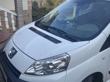 Авто Peugeot Expert 2008 № 8203335