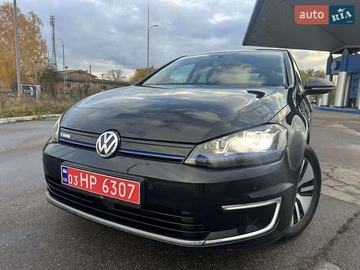 Авто Volkswagen E-Golf 2015 № 8203373