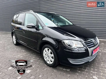 Авто Volkswagen Touran 2009 № 8203375