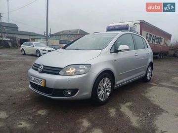 Авто Volkswagen Golf Plus 2013 № 8203492