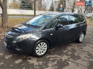 Авто Opel Zafira Tourer 2012 № 8203622