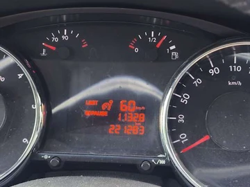 Авто Peugeot 5008 2010 № 8203626