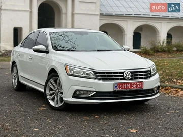 Авто Volkswagen Passat 2017 № 8204150