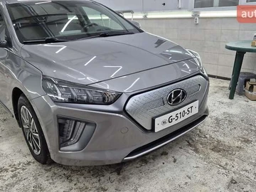 Авто Hyundai Ioniq 2019 № 8204197