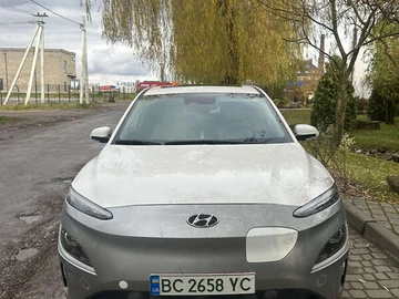 Авто Hyundai Kona 2023 № 8204310