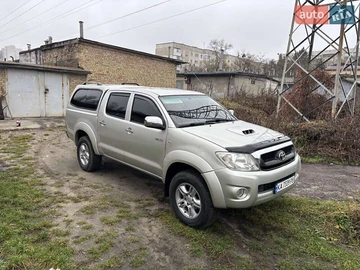 Авто Toyota Hilux 2009 № 8204321