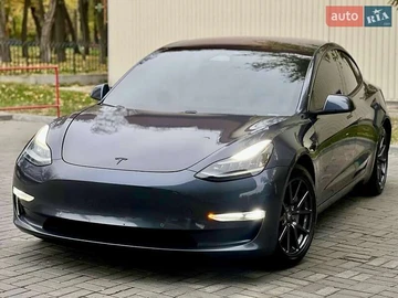 Авто Tesla Model 3 2018 № 8204331