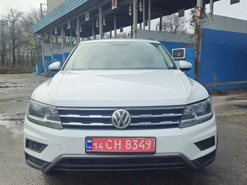 Авто Volkswagen Tiguan 2018 № 8204335